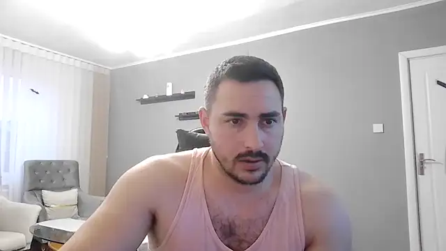 Snapshot of mastermute chatting on November 8, 2025, 2:20 pm mastermute online show from November 8, 2025, 2:20 pm