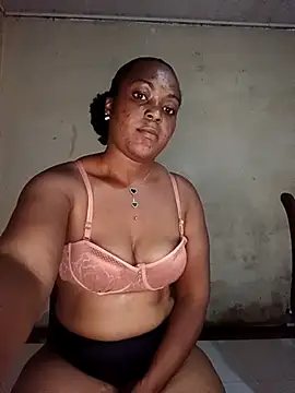 Snapshot of sexy-Luke chatting on October 6, 2025, 10:43 pm sexy-Luke online show from October 6, 2025, 10:43 pm