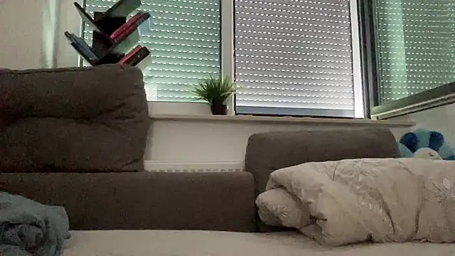 Snapshot of goddesemiiyy chatting on October 10, 2025, 1:01 pm goddesemiiyy online show from October 10, 2025, 1:01 pm