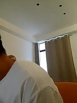 joneslau88 online show from October 12, 2025, 8:16 am