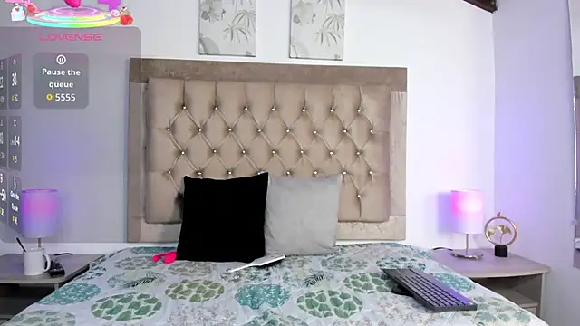 cataleya evanss online show from October 15, 2025, 11:29 am