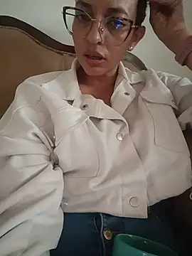 cerecita anna online show from June 12, 2026, 8:50 pm