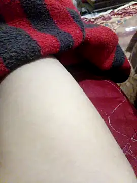 latarak321 online show from November 24, 2025, 6:57 am