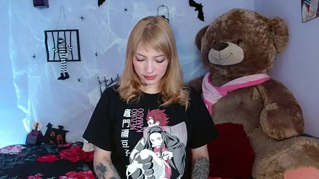 Himiiko toga online show from October 11, 2025, 6:53 pm