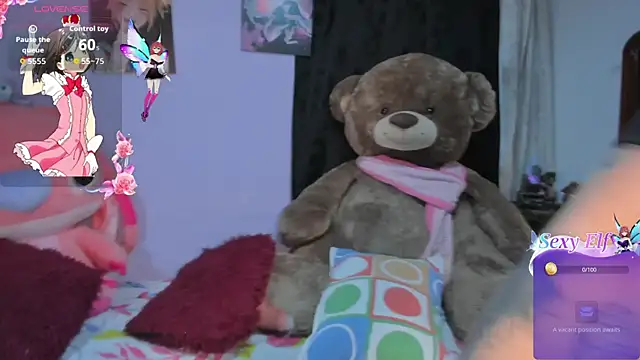 Snapshot of Himiiko_toga chatting on April 24, 2026, 12:56 am Himiiko toga online show from April 24, 2026, 12:56 am