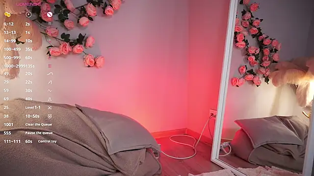 LureOfEva online show from April 21, 2026, 2:25 am