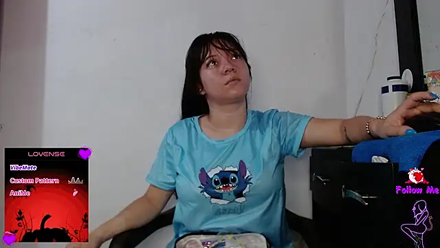 Snapshot of Damara_Rolands- chatting on October 25, 2025, 6:19 pm Damara Rolands- online show from October 25, 2025, 6:19 pm