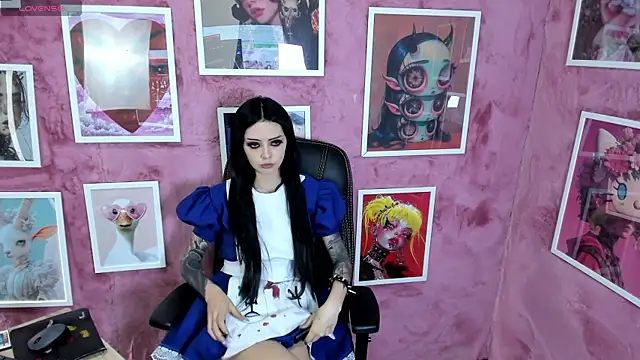 Snapshot of Bayonetta_doll chatting on October 28, 2025, 4:28 pm Bayonetta doll online show from October 28, 2025, 4:28 pm