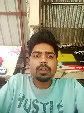 mayankc2700 online show from May 19, 2026, 3:46 am