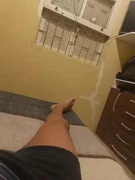 Merlin2310 online show from December 22, 2025, 5:07 am