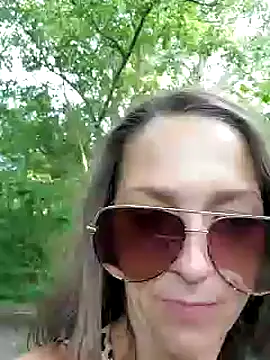 Snapshot of Cassaroll333 chatting on May 31, 2026, 11:27 pm Cassaroll333 online show from May 31, 2026, 11:27 pm