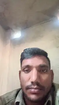 Snapshot of BiggerDickGuy chatting on November 19, 2025, 1:38 am BiggerDickGuy online show from November 19, 2025, 1:38 am