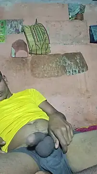 Snapshot of BiggerDickGuy chatting on November 19, 2025, 2:28 pm BiggerDickGuy online show from November 19, 2025, 2:28 pm