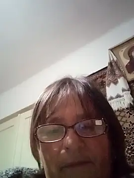 Snapshot of MilaCold5443 chatting on November 4, 2025, 6:44 pm MilaCold5443 online show from November 4, 2025, 6:44 pm