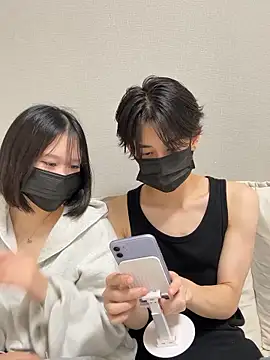 Snapshot of RAITO_ST chatting on November 10, 2025, 1:27 pm RAITO ST online show from November 10, 2025, 1:27 pm