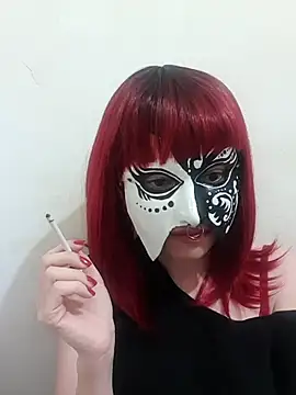 Snapshot of Heelite chatting on November 2, 2025, 1:38 pm Heelite online show from November 2, 2025, 1:38 pm