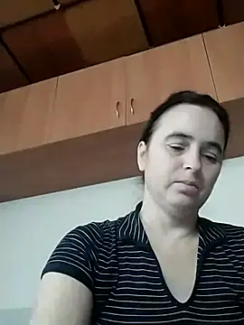 Snapshot of Ella-433 chatting on December 5, 2025, 9:41 am Ella-433 online show from December 5, 2025, 9:41 am