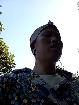 jerry-xx online show from December 20, 2025, 1:19 am