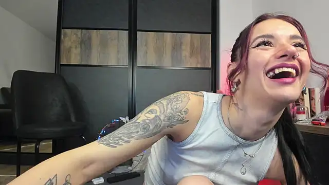 JacquelineHex online show from February 25, 2026, 3:18 am