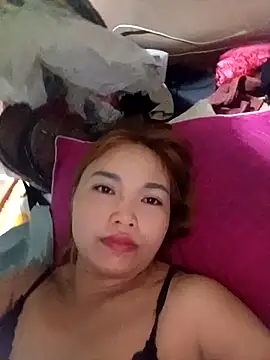 Rabbit-small online show from December 15, 2025, 3:40 pm