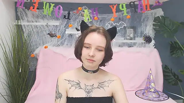 PeachyDream  online show from October 20, 2025, 6:04 am