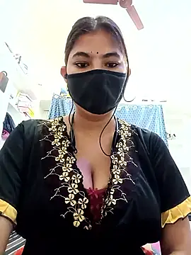 Hot radhaji online show from April 13, 2026, 3:21 am