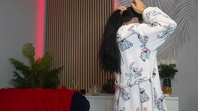 TinyVixen  online show from October 22, 2025, 4:12 am