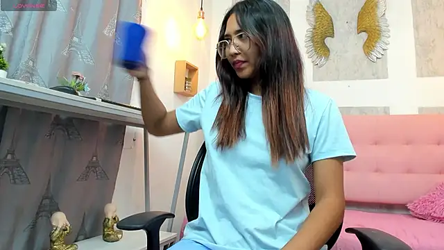 Snapshot of SamanthaFox_8 chatting on November 11, 2025, 10:54 am SamanthaFox 8 online show from November 11, 2025, 10:54 am