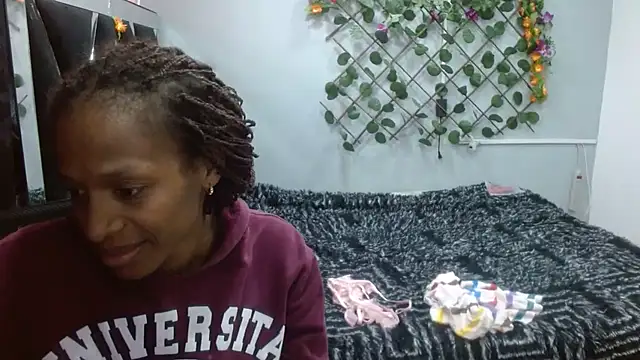 Melani ebony online show from March 10, 2026, 1:48 pm