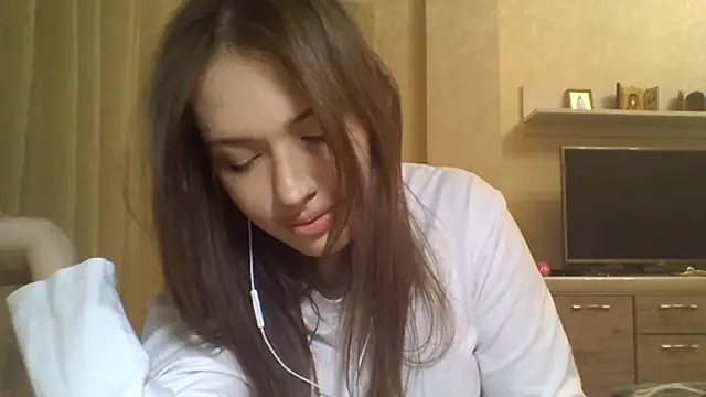 CeyaLier online show from January 12, 2026, 8:36 pm