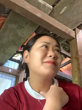 Snapshot of Misu-u chatting on October 8, 2025, 2:02 am Misu-u online show from October 8, 2025, 2:02 am