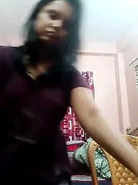 Snapshot of Megla879 chatting on November 10, 2025, 4:28 am Megla879 online show from November 10, 2025, 4:28 am