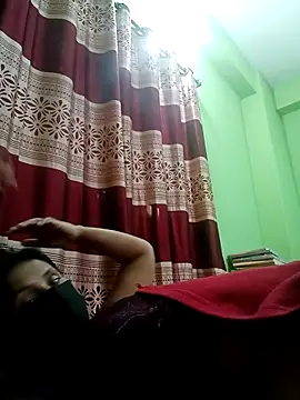 Snapshot of Megla879 chatting on November 16, 2025, 9:30 pm Megla879 online show from November 16, 2025, 9:30 pm