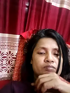 Snapshot of Megla879 chatting on November 18, 2025, 12:41 pm Megla879 online show from November 18, 2025, 12:41 pm