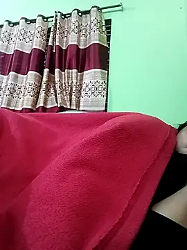 Snapshot of Megla879 chatting on November 22, 2025, 9:46 pm Megla879 online show from November 22, 2025, 9:46 pm