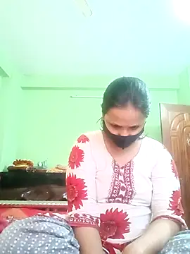 Snapshot of Megla879 chatting on November 20, 2025, 5:30 am Megla879 online show from November 20, 2025, 5:30 am