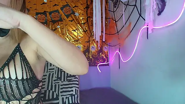 Snapshot of lu_mystic chatting on October 23, 2025, 11:53 am lu mystic online show from October 23, 2025, 11:53 am