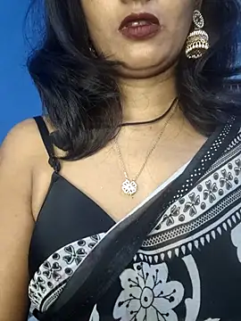 Snapshot of Janu-hasena chatting on December 16, 2025, 5:28 pm Janu-hasena online show from December 16, 2025, 5:28 pm