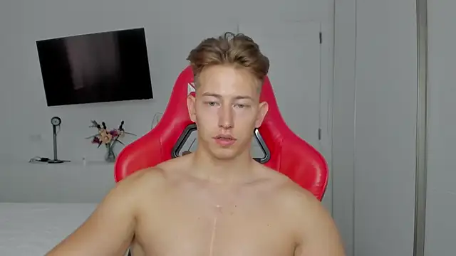 Snapshot of find0m_master chatting on October 8, 2025, 12:50 pm find0m master online show from October 8, 2025, 12:50 pm