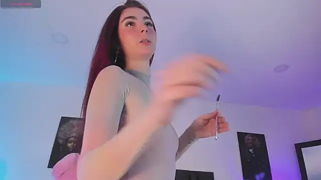 SaradaParker online show from April 20, 2026, 2:51 pm