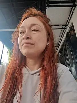 Snapshot of SweetBriana chatting on December 2, 2025, 12:18 pm SweetBriana online show from December 2, 2025, 12:18 pm