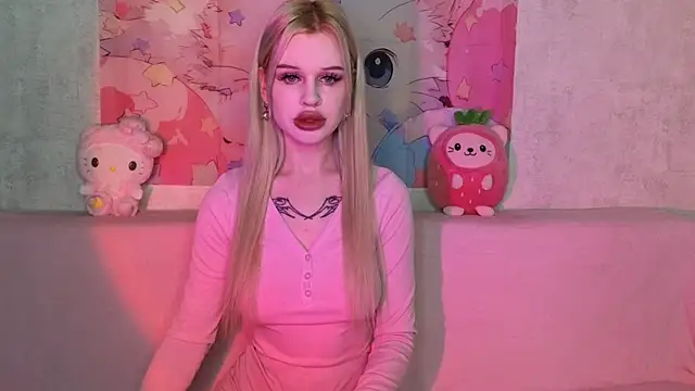 HoneyGold  online show from November 17, 2025, 5:28 pm