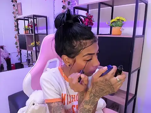 KarlaSlutSkinny   online show from February 3, 2026, 8:58 pm