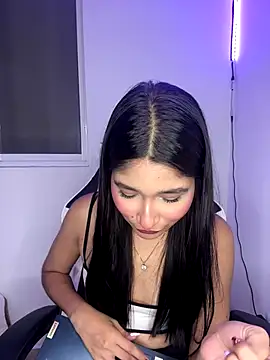 Snapshot of Ariasex_ chatting on November 24, 2025, 11:05 pm Ariasex online show from November 24, 2025, 11:05 pm