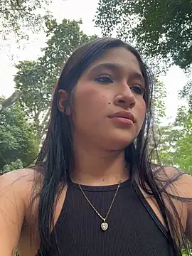 Snapshot of Ariasex_ chatting on November 11, 2025, 6:14 pm Ariasex online show from November 11, 2025, 6:14 pm