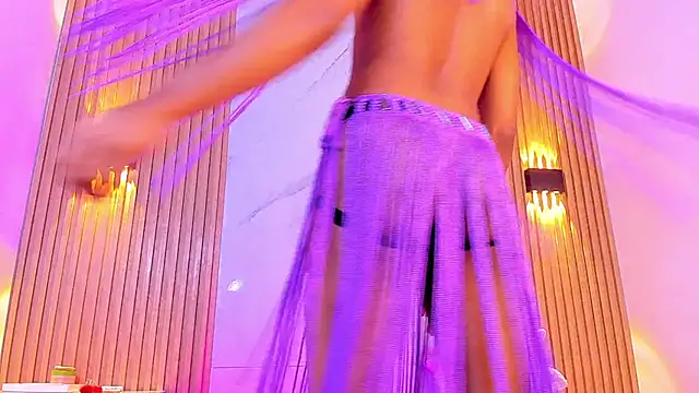 Snapshot of Ethan_thouse chatting on November 15, 2025, 7:45 am Ethan thouse online show from November 15, 2025, 7:45 am