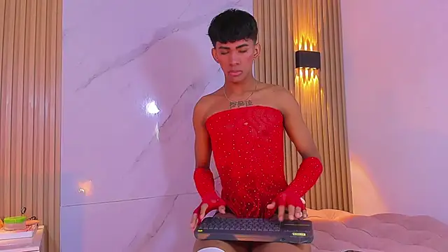 Snapshot of Ethan_thouse chatting on November 16, 2025, 7:07 pm Ethan thouse online show from November 16, 2025, 7:07 pm