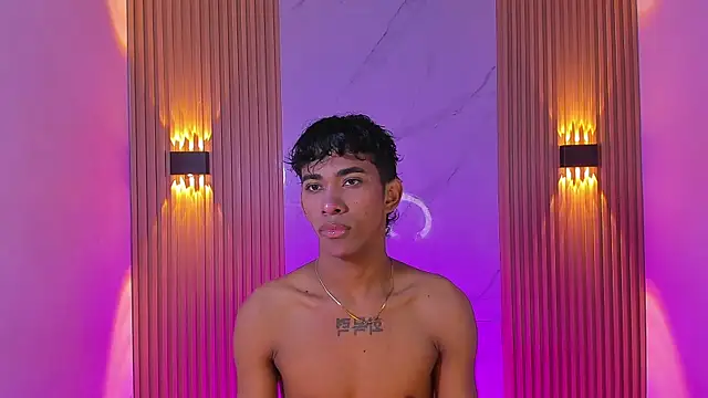 Snapshot of Ethan_thouse chatting on December 2, 2025, 7:15 pm Ethan thouse online show from December 2, 2025, 7:15 pm