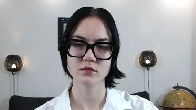 Marie Fitch online show from November 27, 2025, 3:18 am