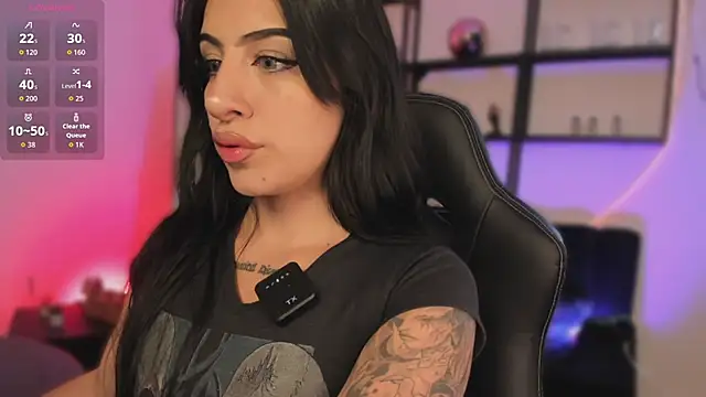 miiaa stone online show from April 2, 2026, 1:40 pm